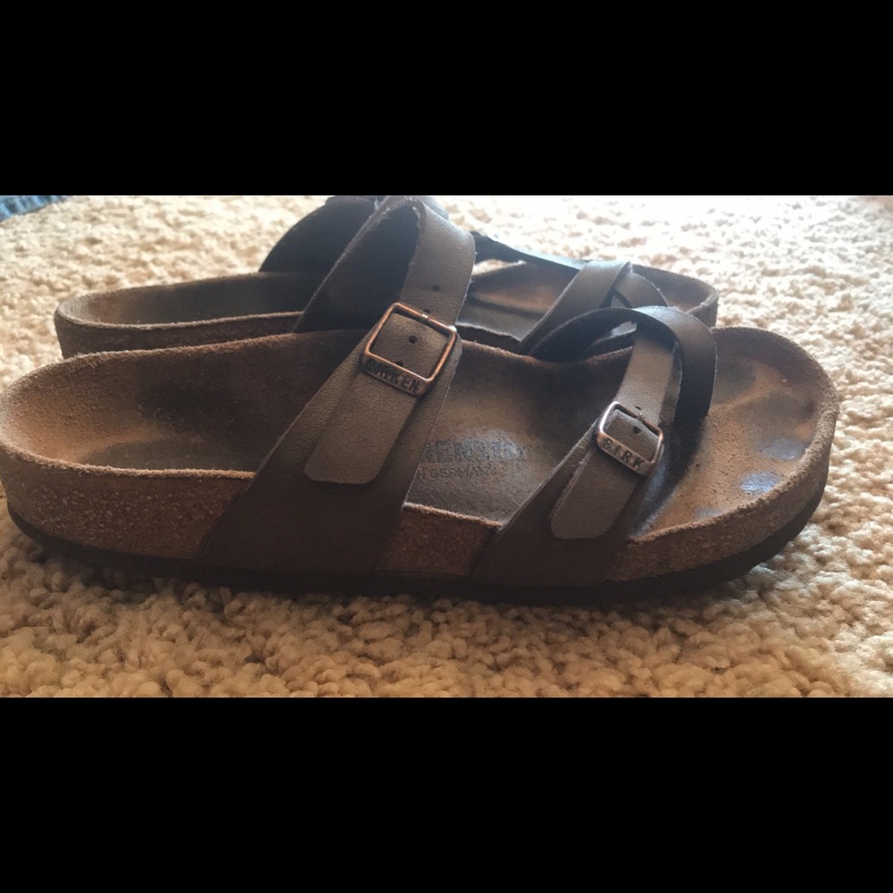 Birkenstock 38.
